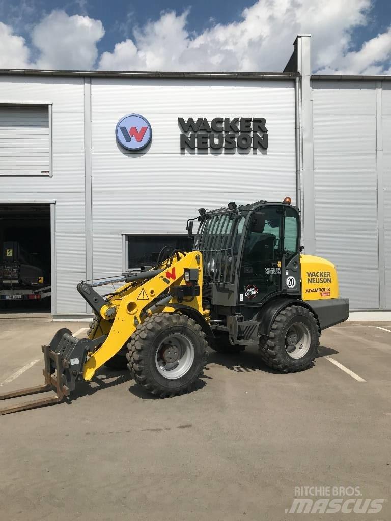 Wacker Neuson WL70 Front loaders and diggers