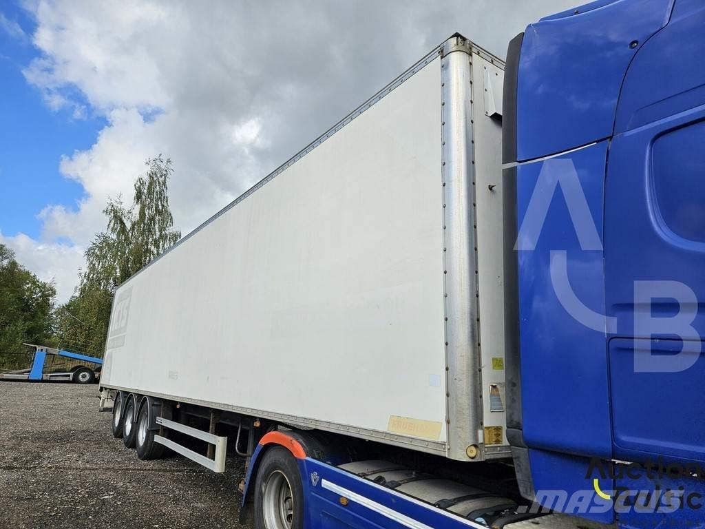 Fruehauf T39 Curtainsider semi-trailers