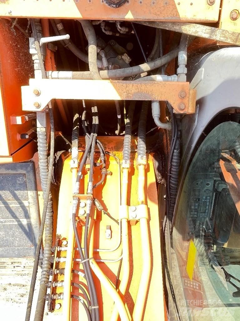 Doosan DX 225 LC-3 Crawler excavators