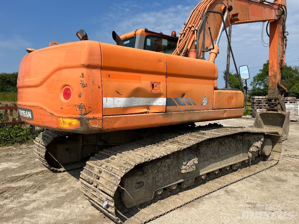 Doosan DX 225 LC-3 Crawler excavators