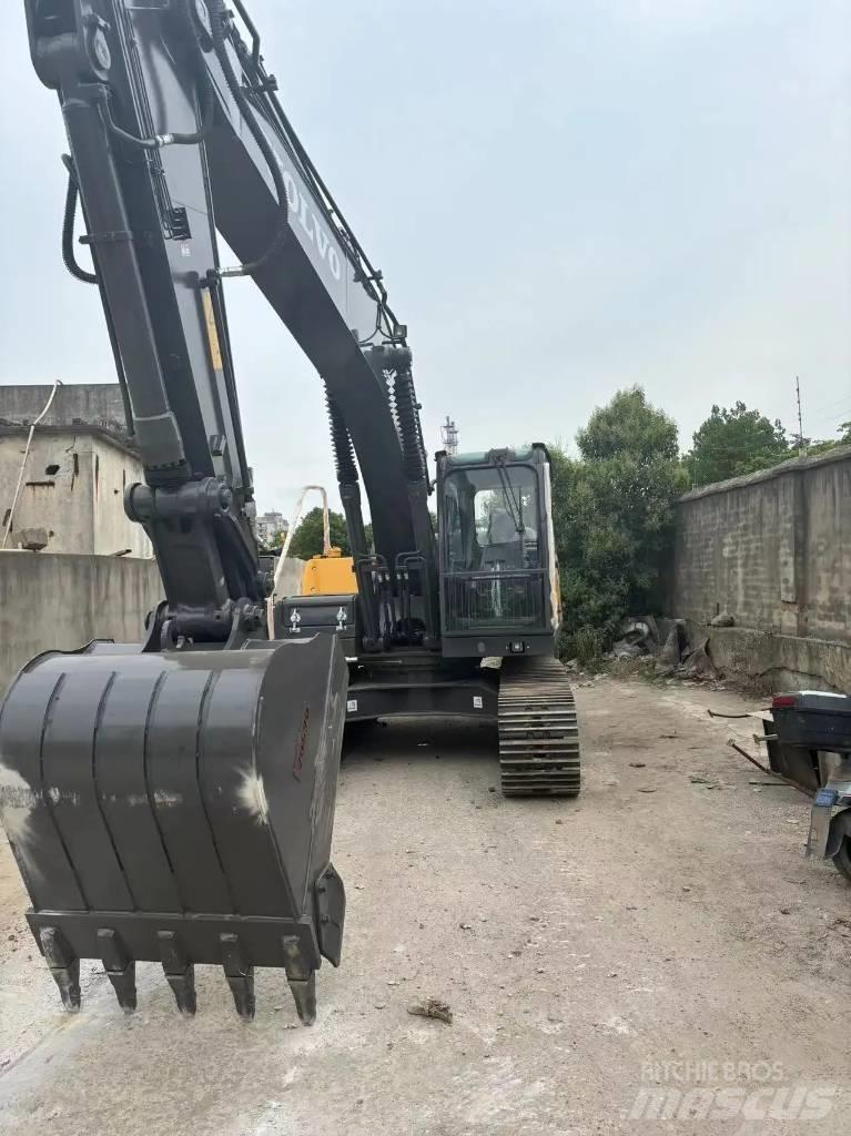 Volvo EC 210 Midi excavators  7t - 12t