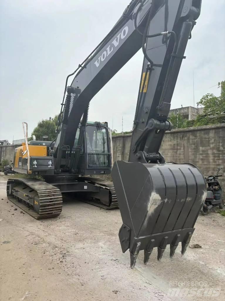 Volvo EC 210 Midi excavators  7t - 12t
