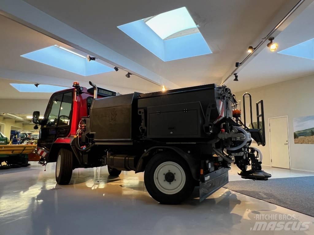 Lindner Unitrac 122 Tractors