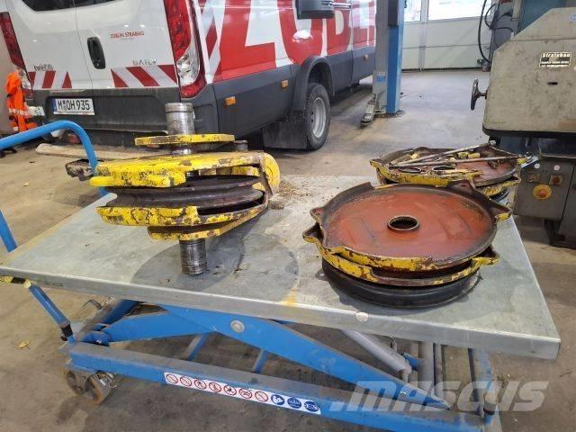 Demag 15to. Other lifting machines