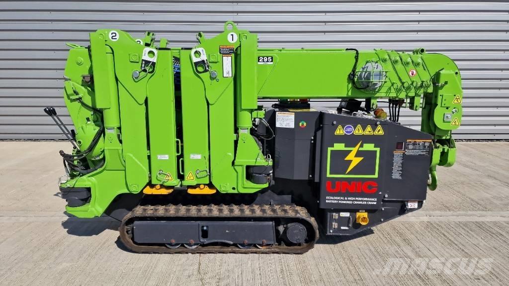 Unic URW-295-CBE Mini cranes