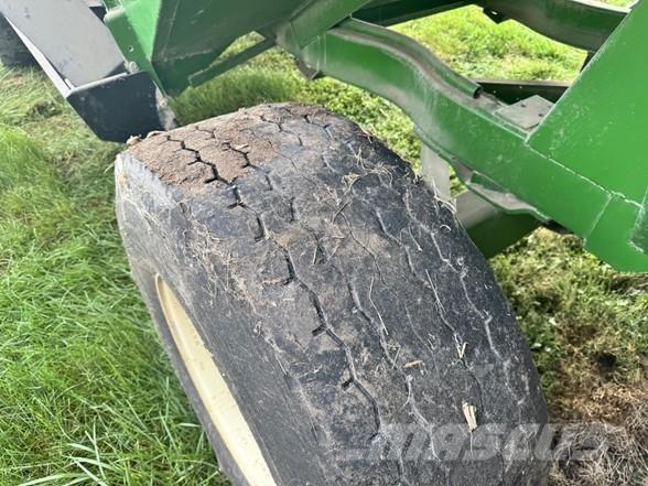 Brent 644 Grain / Silage Trailers