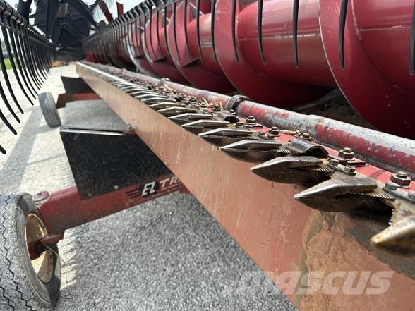 Case IH 1020 Combine harvester heads