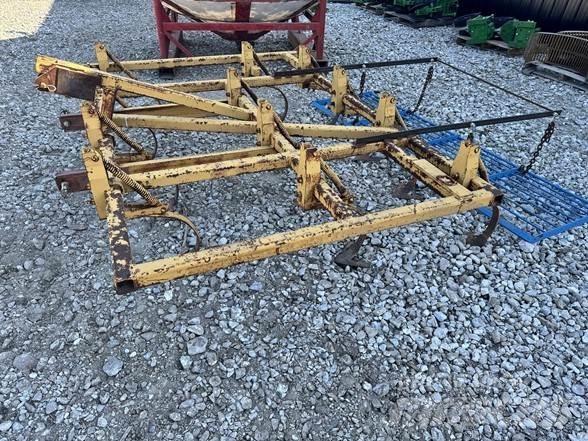  CUSTOM MADE 8 Construction - Others