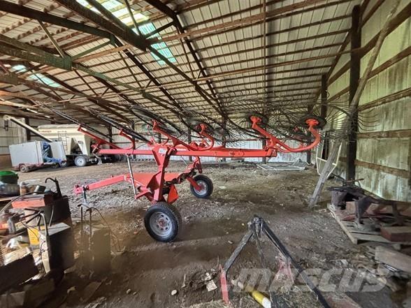Kuhn SR112GII Rakes and tedders