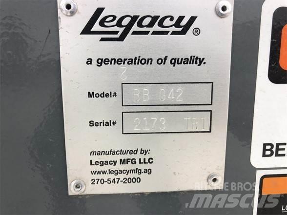  LEGACY BB G42 Other trailers