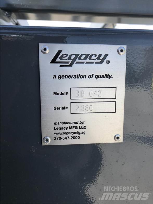  LEGACY BB G42 Other trailers