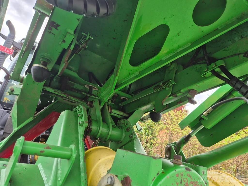 John Deere 131 Mower-conditioners