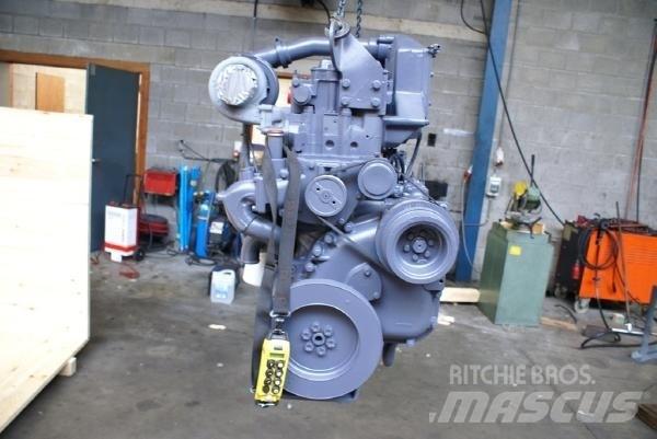 Cummins N14 Engines