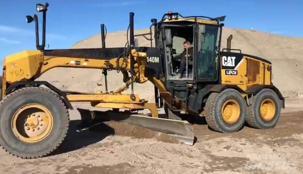 CAT 140M Graders
