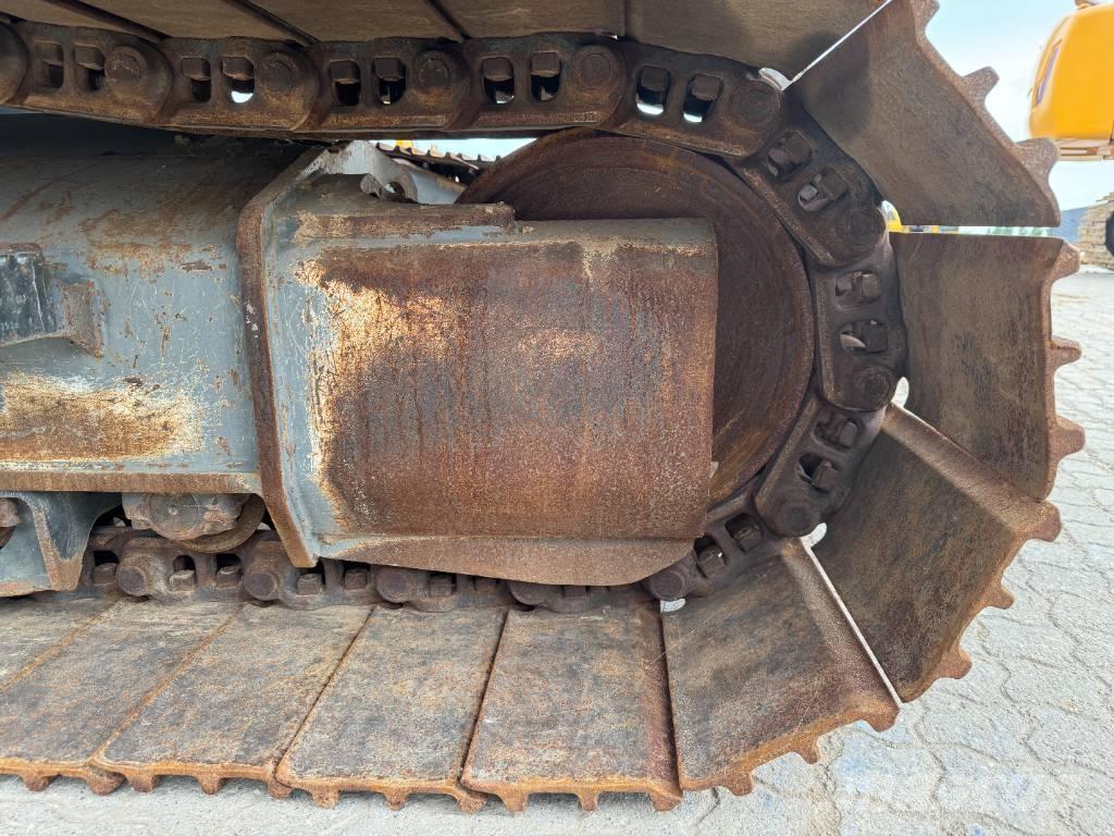 Liebherr R926 Crawler excavators