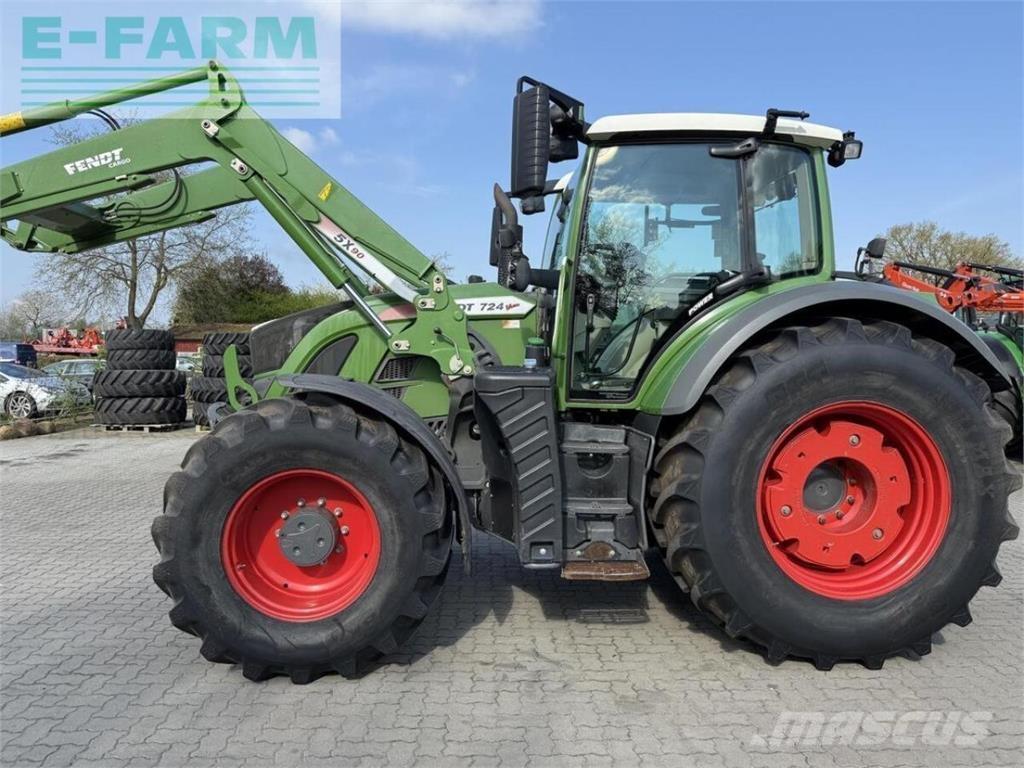 Fendt 724 Tractors