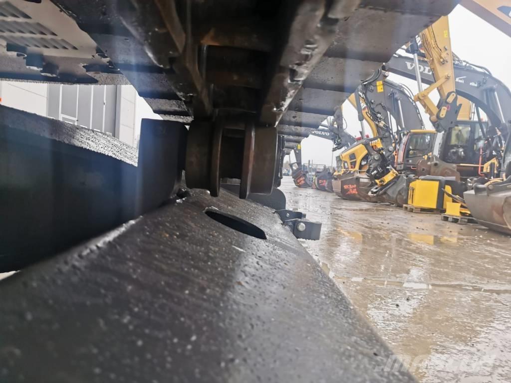 Volvo ECR 355 E Crawler excavators