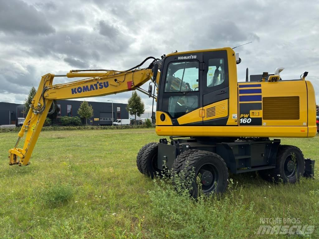 Komatsu PW160-11E0 Wheeled excavators