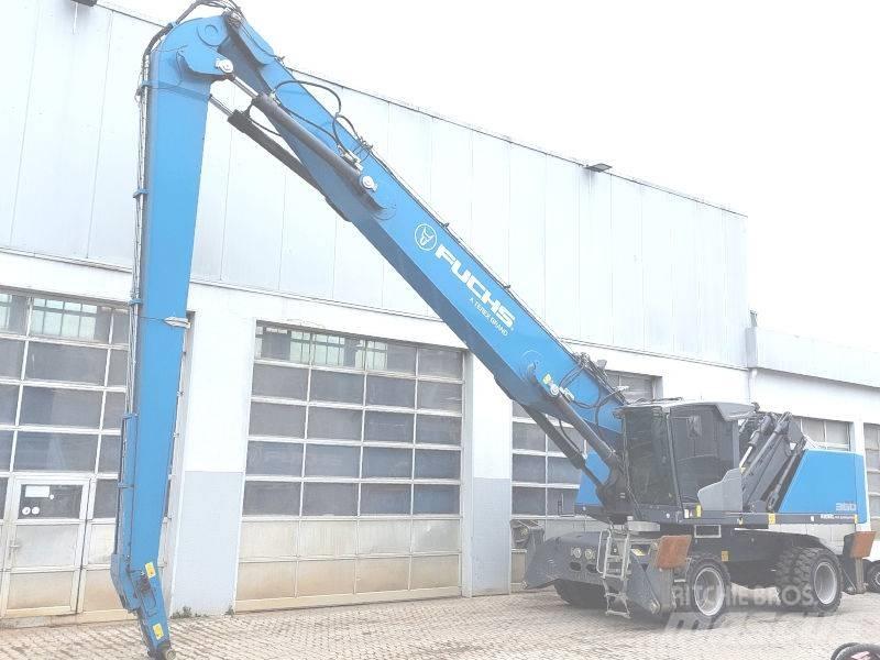 Fuchs MHL 360 F Waste / industry handlers