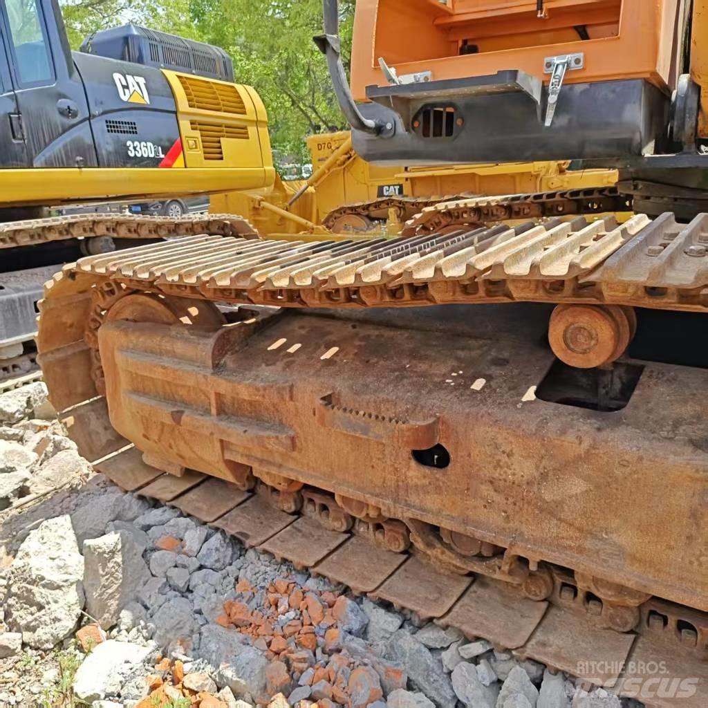 Hyundai 330LC-9s Crawler excavators