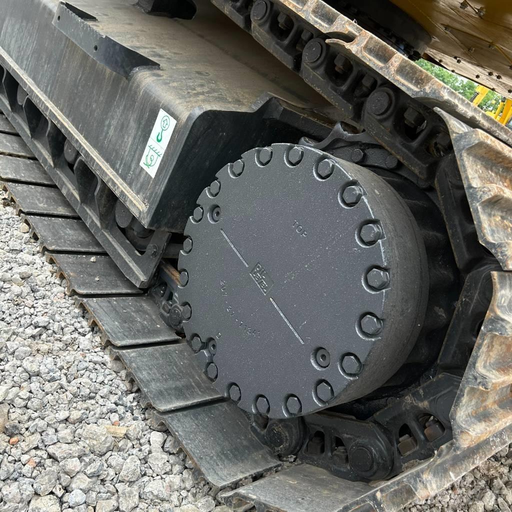 Komatsu 360-8 Crawler excavators