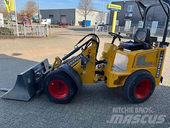 Knikmops KM 130 Mini loaders
