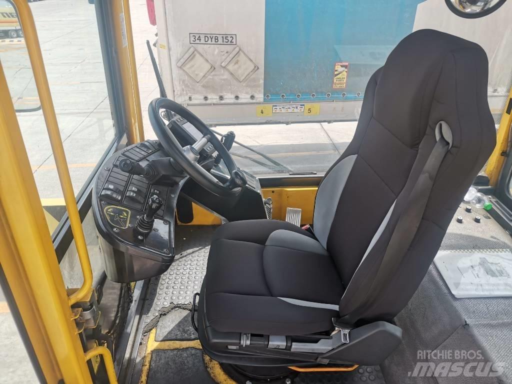 Mafi R332 Terminal tractors