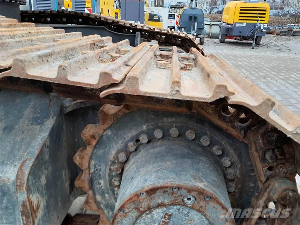 Liebherr R918 Crawler excavators