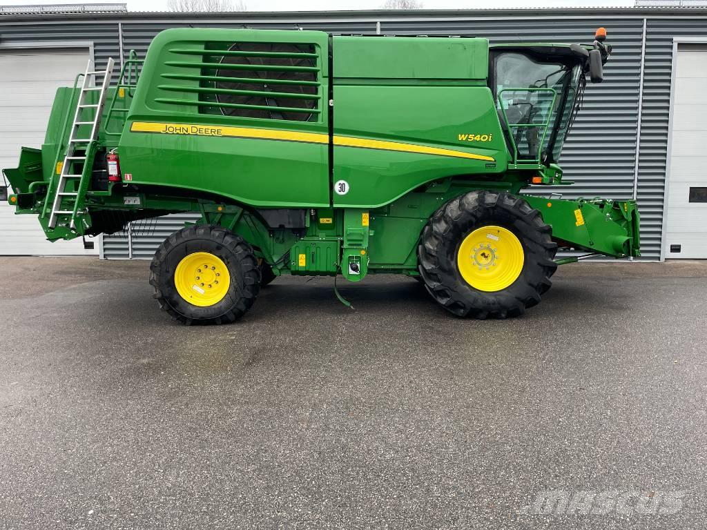 John Deere W 540 Combine harvesters
