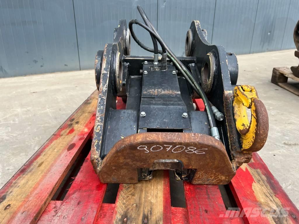 Volvo S1 - 323D Quick connectors