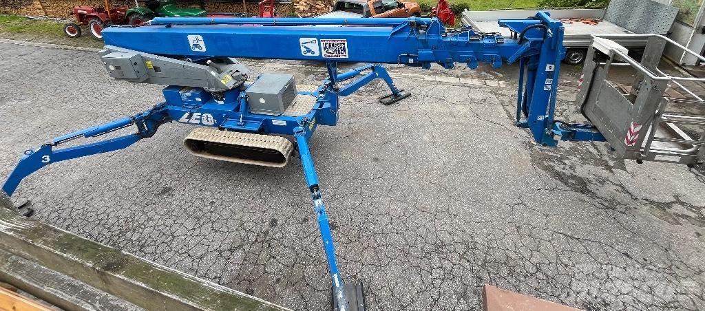 Teupen Leo 30 T Telescopic boom lifts
