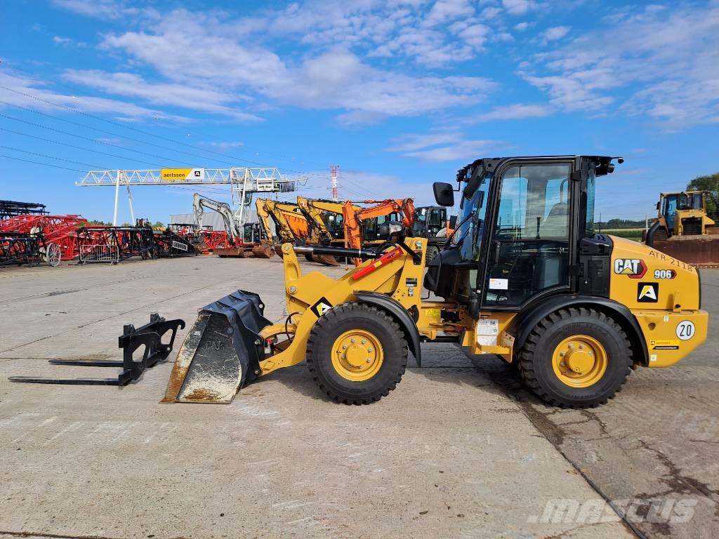 CAT 906 (Bucket+Forks) Wheel loaders
