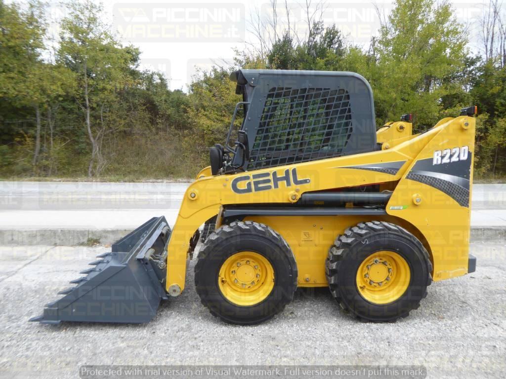 Gehl R220 Skid steer loaders