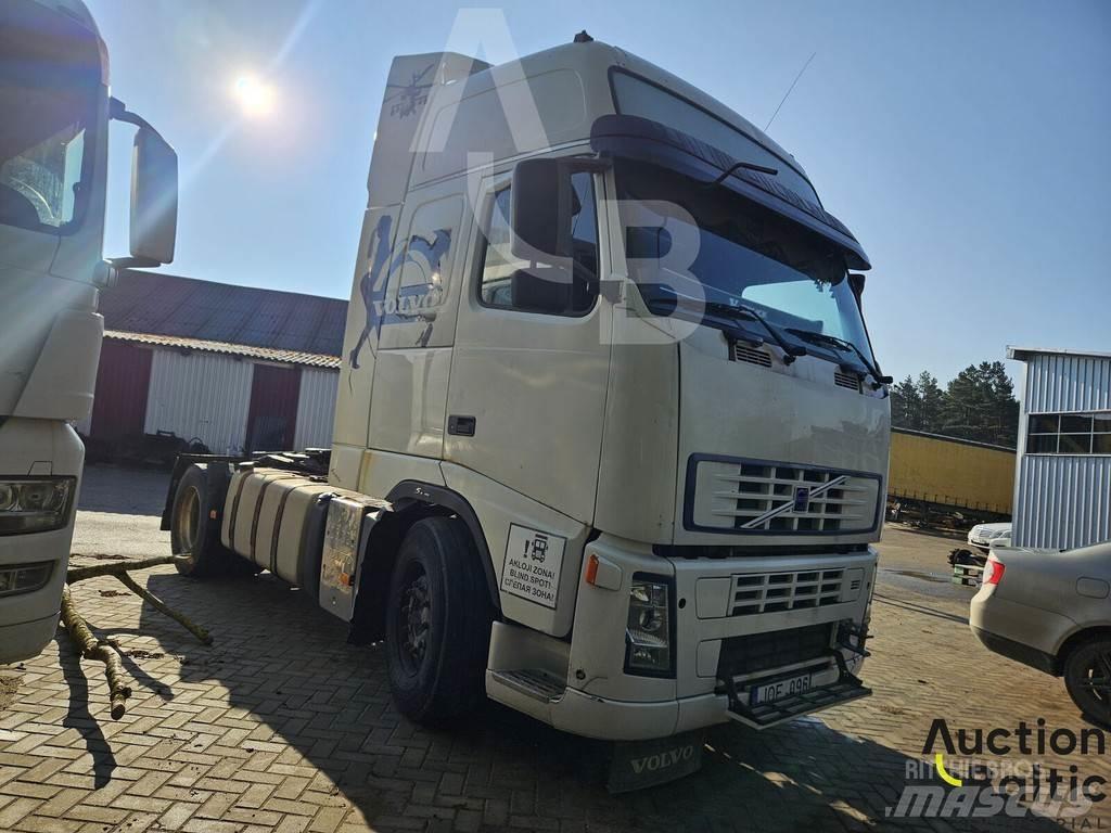 Volvo FH440 Tractor Units