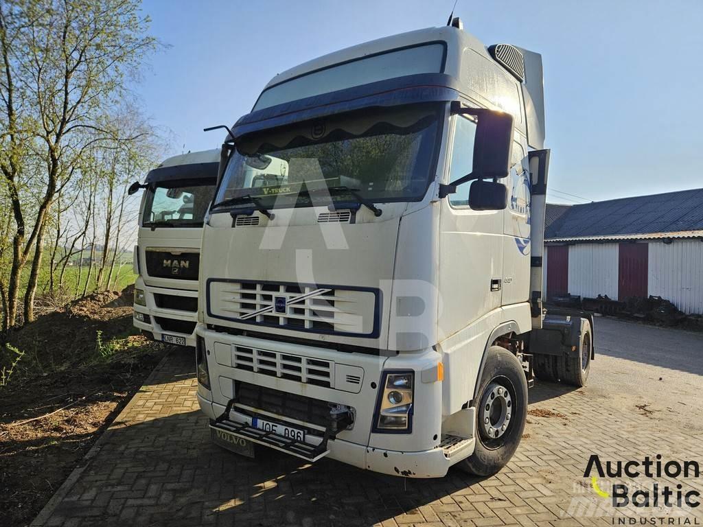 Volvo FH440 Tractor Units