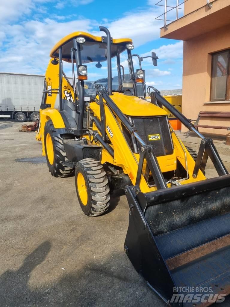 JCB 2cx Backhoe loaders