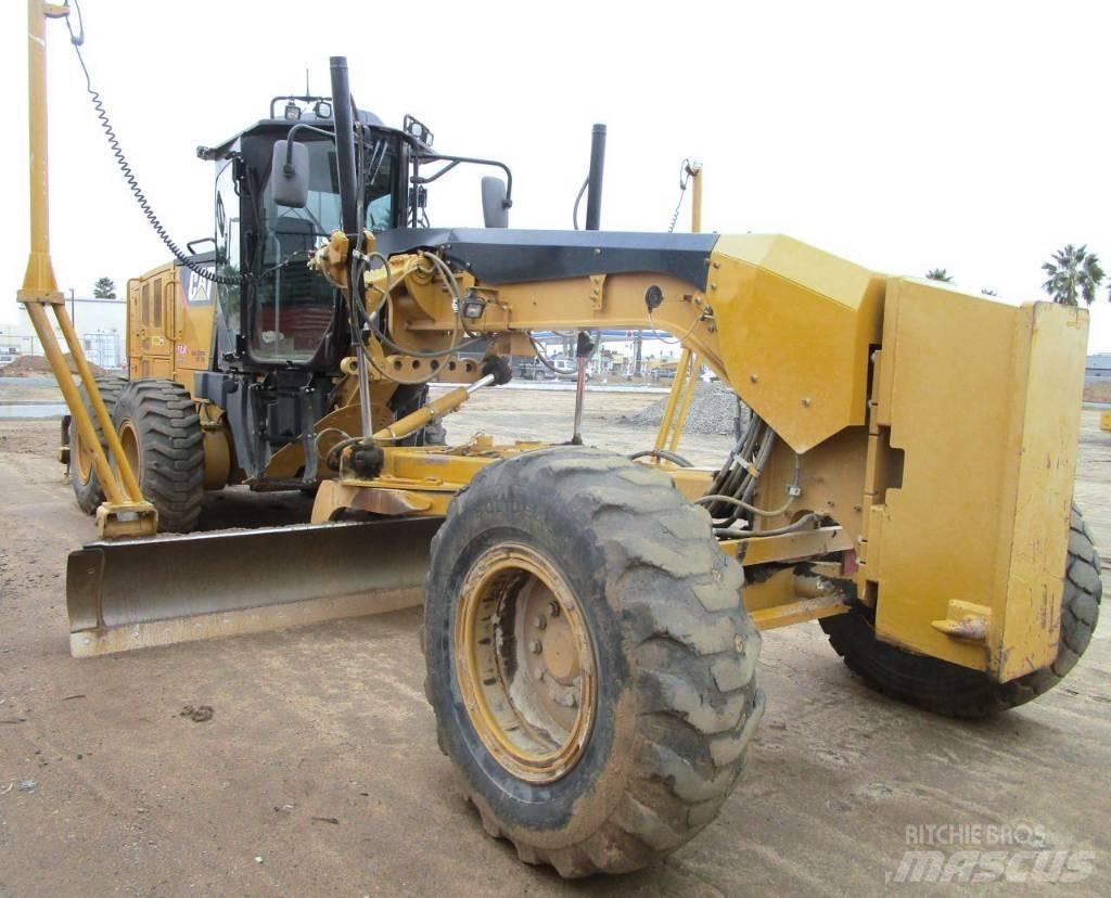 CAT 140 M 2 VHP Graders