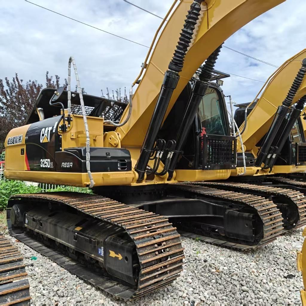 CAT 325D Crawler excavators