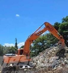 Doosan DX210WA Wheeled excavators