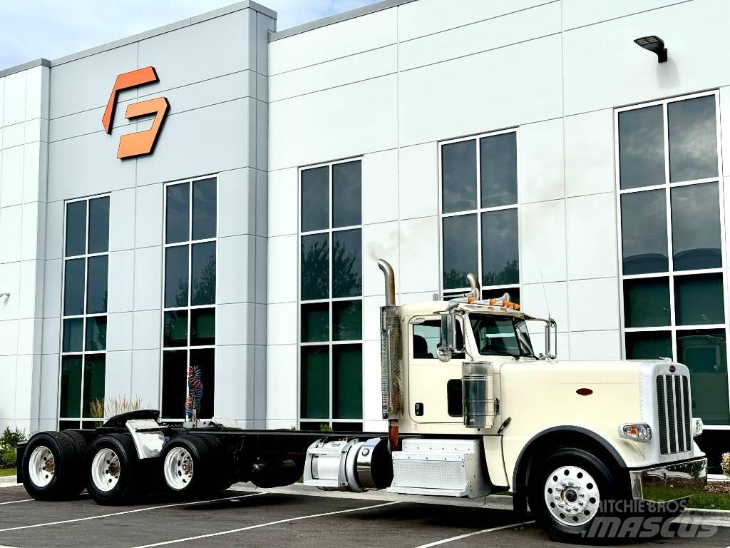Peterbilt 389 Tractor Units