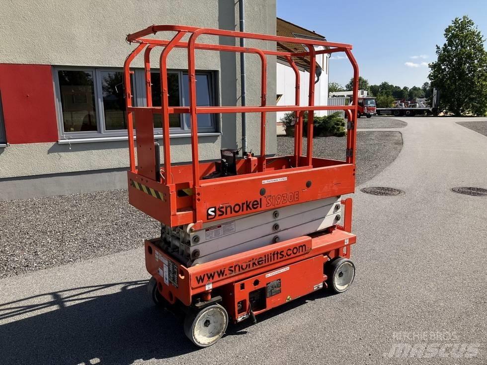 Snorkel S 1930 E Scissor lifts