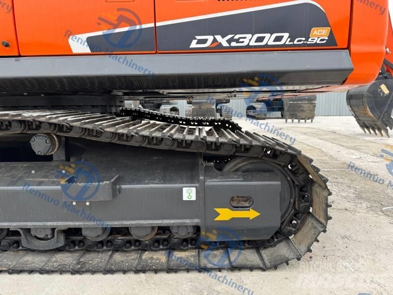 Doosan DX 300 LC-9C Crawler excavators