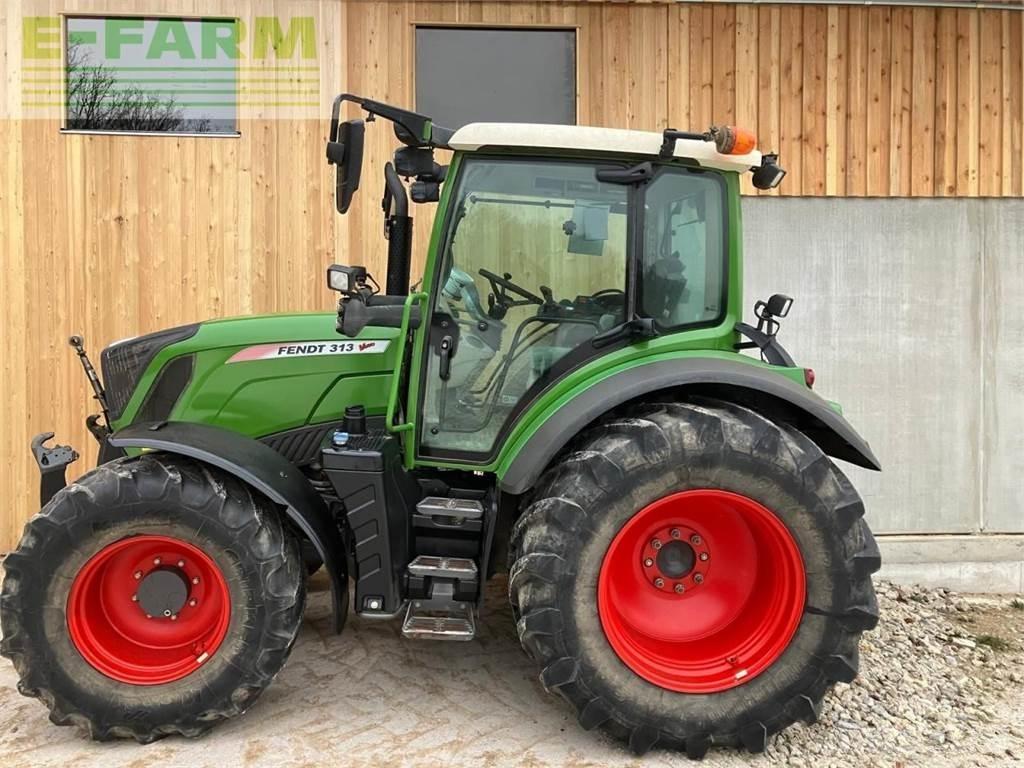 Fendt 313 Vario Tractors