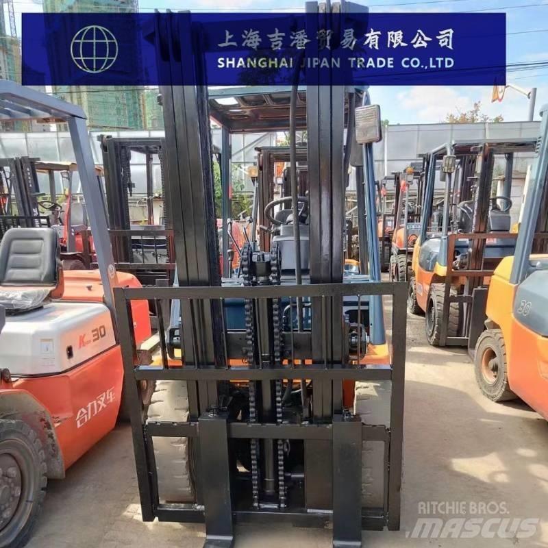 Toyota 7 FD 30 Diesel trucks