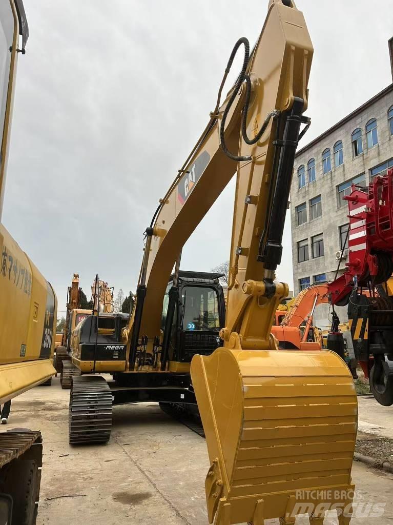 CAT 320 Crawler excavators