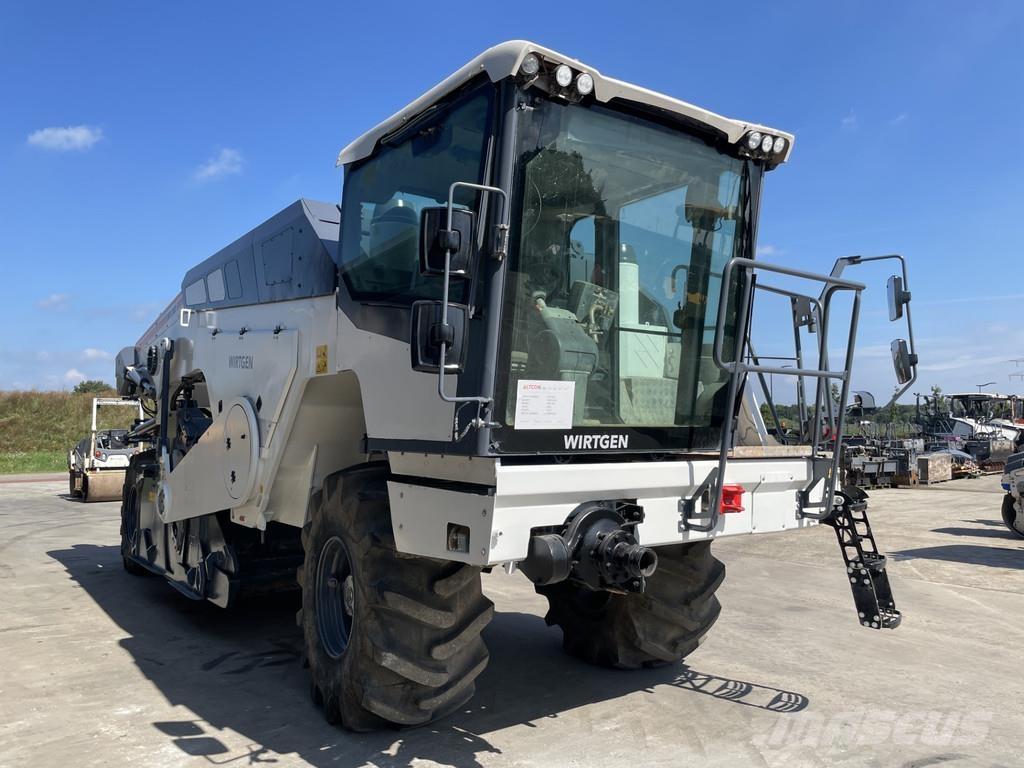 Wirtgen WR 240I Asphalt recyclers