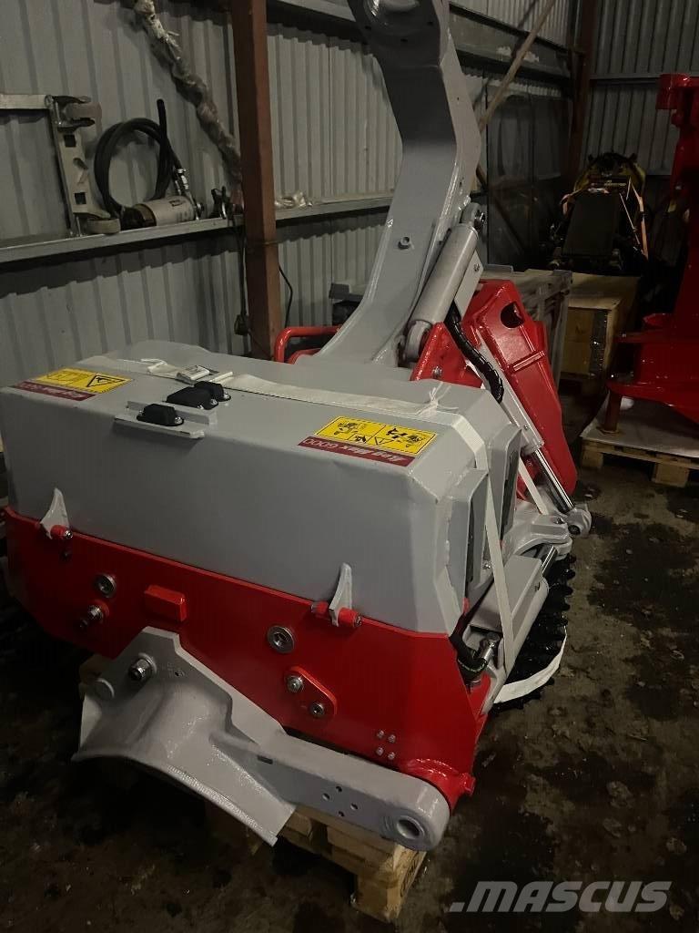 Log Max 6000B Harvester heads