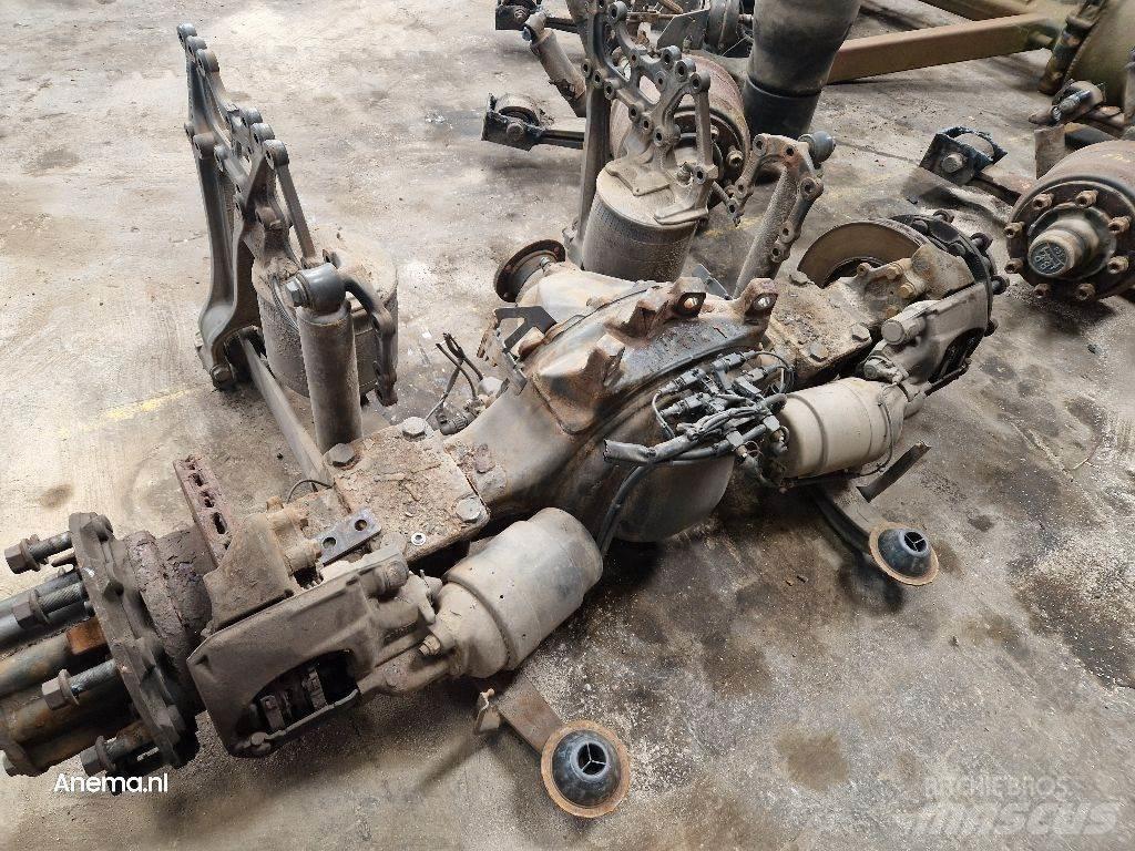 Mercedes-Benz 1835 Axles