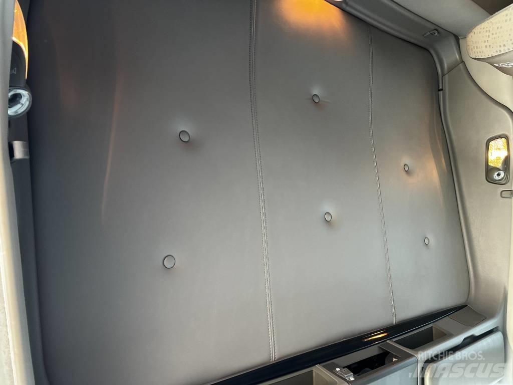 Kenworth T 800 Tractor Units