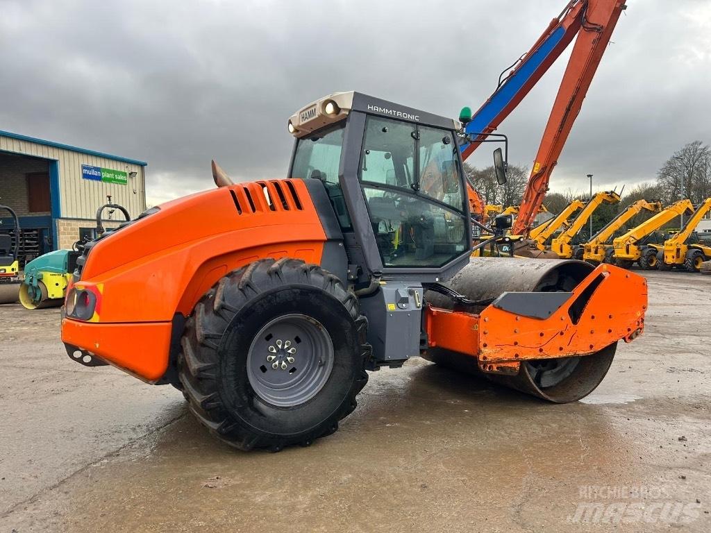 Hamm H13i Single drum rollers